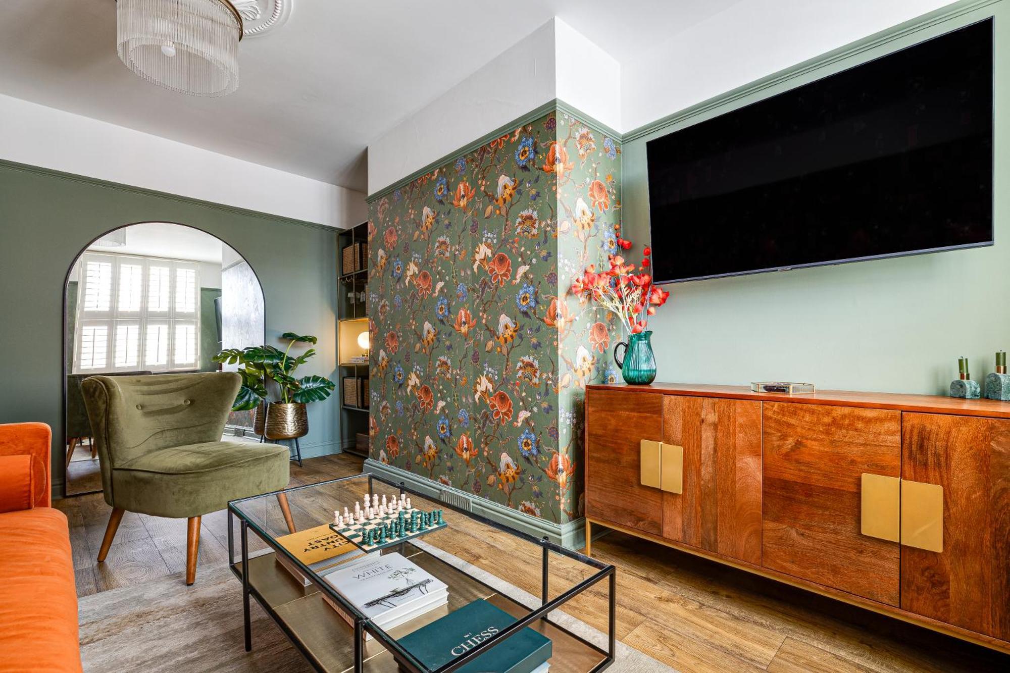 Insta-worthy Loft On Historic Rows, Sleeps 4 & Free Parking * Chester