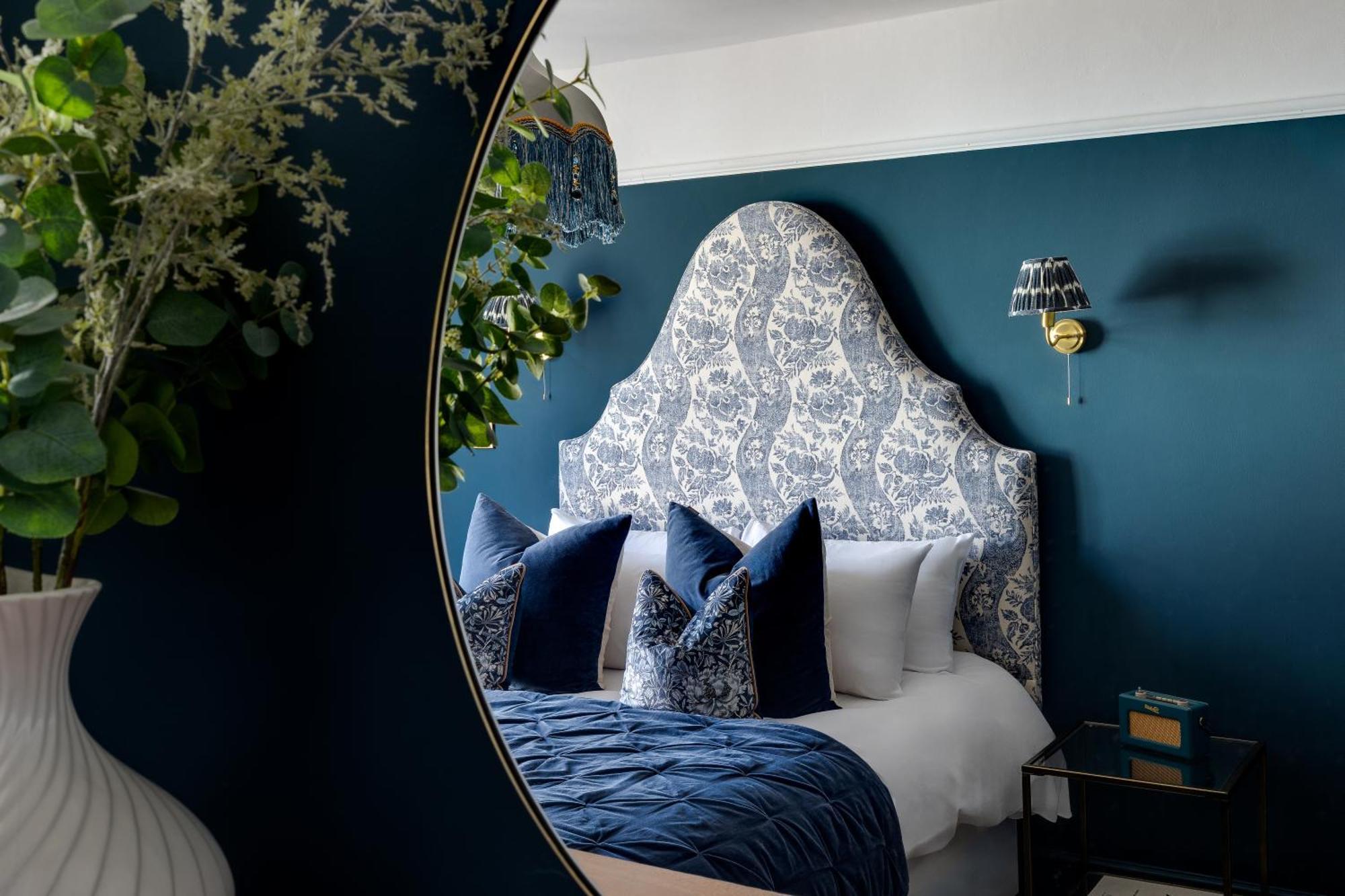 Apartment Insta-worthy Loft On Historic Rows, Sleeps 4 & Free Parking Chester